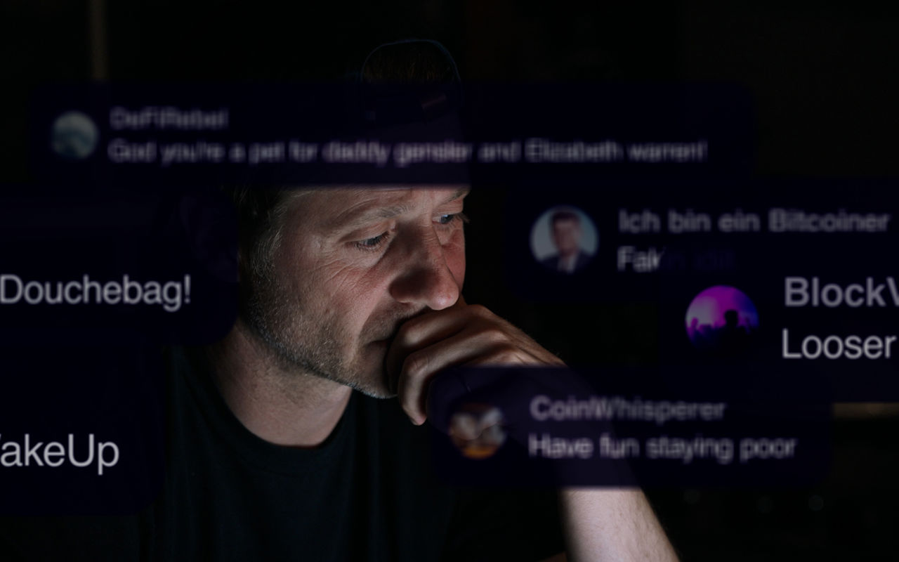 RANDERS:DOX - Everyone is Lying to you for Money